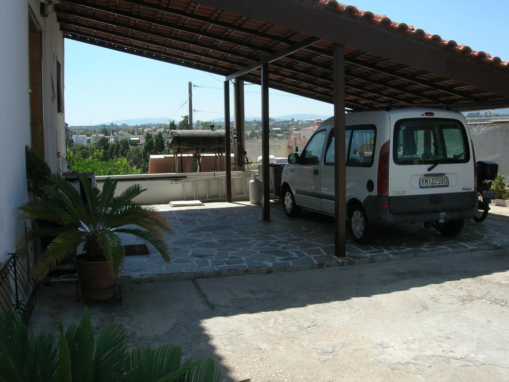 Apartment Next To The Sea In Poseidonia Posidhonía Exteriér fotografie